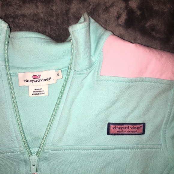Vineyard vines pullover - Picture 2 of 5